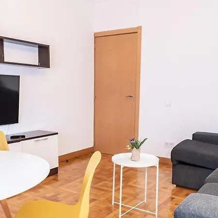 Adaptado Y Comodo Apartamento En Iturrama Pamplona Exterior foto