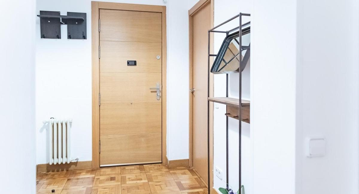 Adaptado Y Comodo En Iturrama Apartment Pamplona